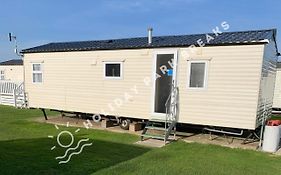 Cosy 6 Berth @ Seal Bay: Opposite Main Complex